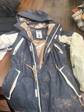 Armada Women's Blue and Cream Ski Jacket